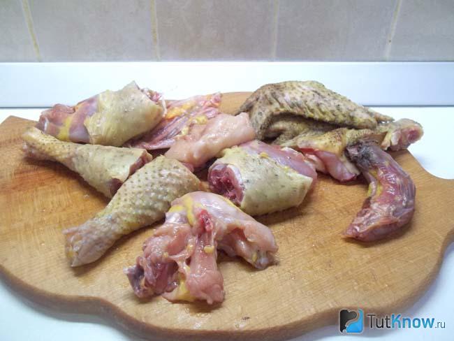 Утка нарезана кусочками