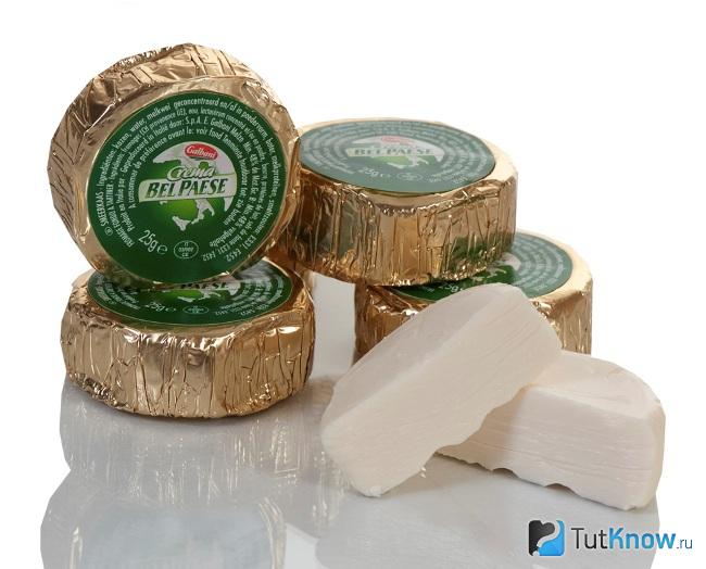 Сыр Бель-паэзе в упаковке