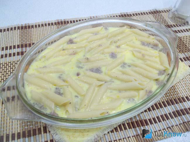 Макароны замешаны молочной смесью