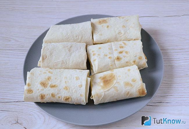 Конвертики из лаваша с начинкой