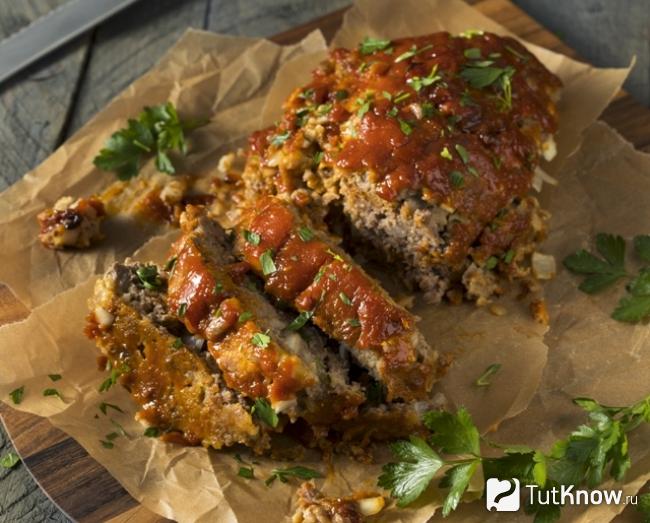Запеченное мясо со специей амчур