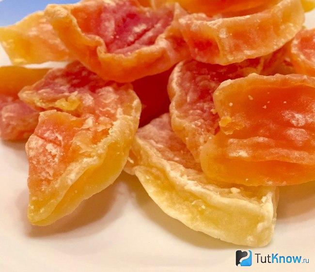 Как выглядит сушеная папайя