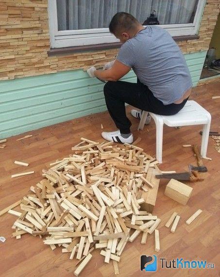 Украшения с маленьких досточек