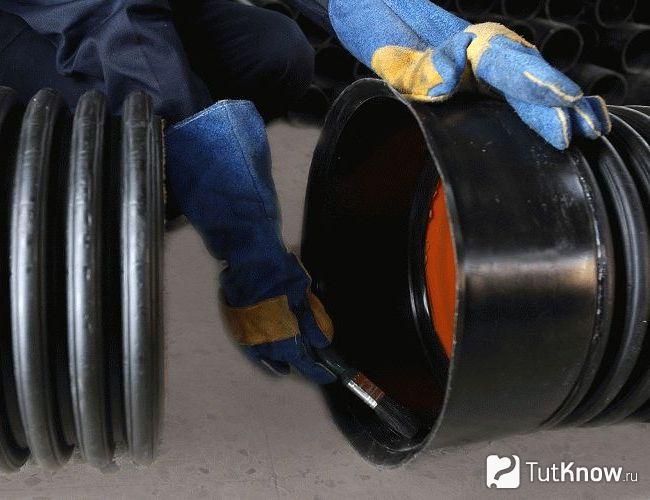 Гофрированная труба для наружной канализации