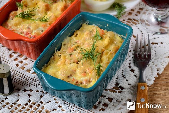 Готовая запеканка из макарон и тушенкой