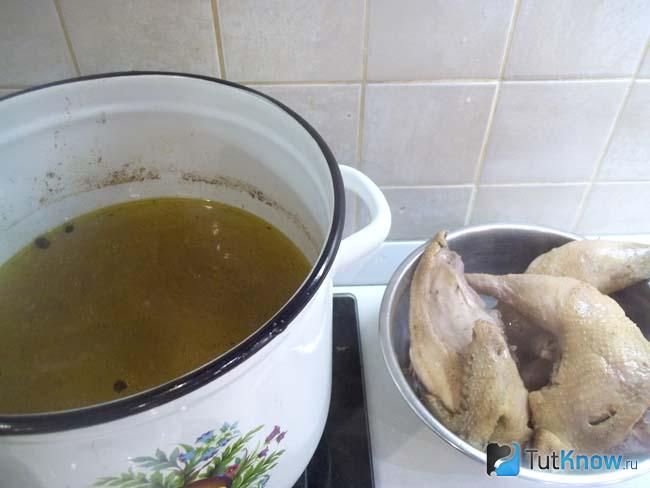 Из бульона извлечено мясо