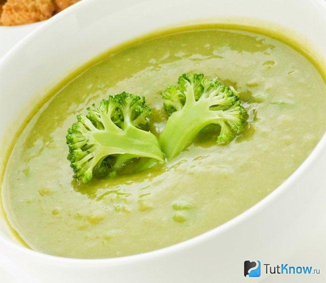 Крем-суп из цуккини с брокколи и цветной капустой
