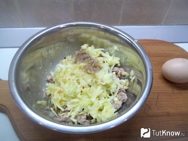 К продуктам добавлена молотая корица