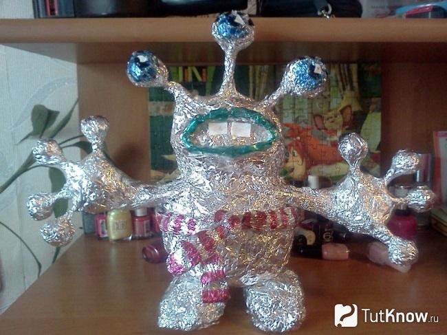 Игрушки из фольги