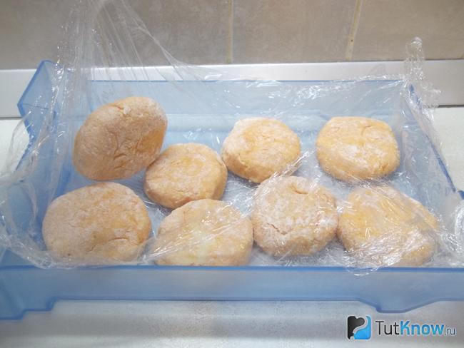 Сырники заморожены
