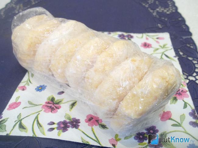 Готовые замороженные сырники из творога