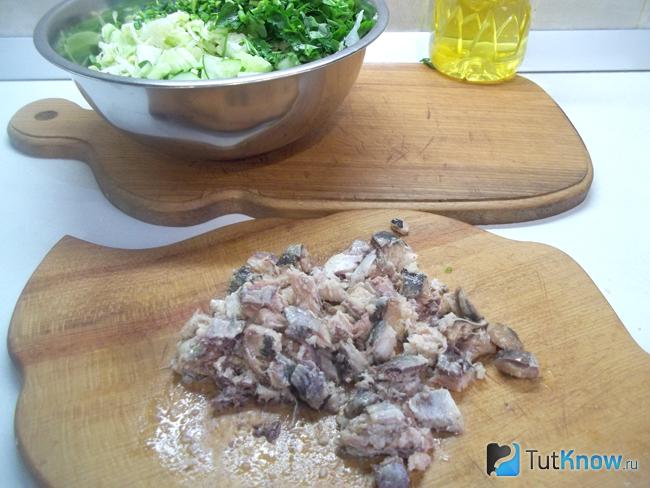 Скумбрия нарезана