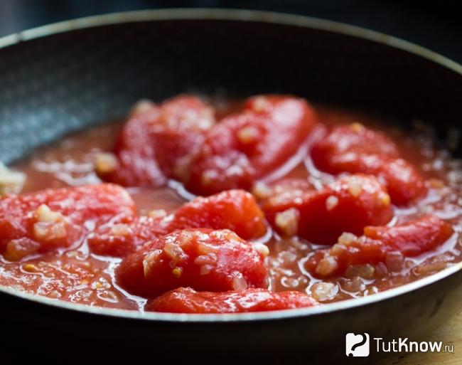Приготовление соуса маринара
