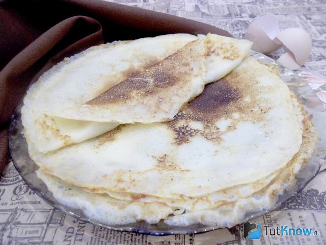 Готовые ванильные блины на молоке