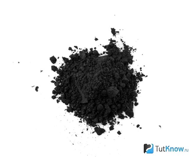 Активированный уголь для приготовления маски из желатина