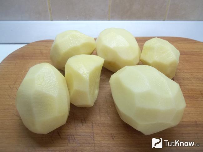 Картофель очищен
