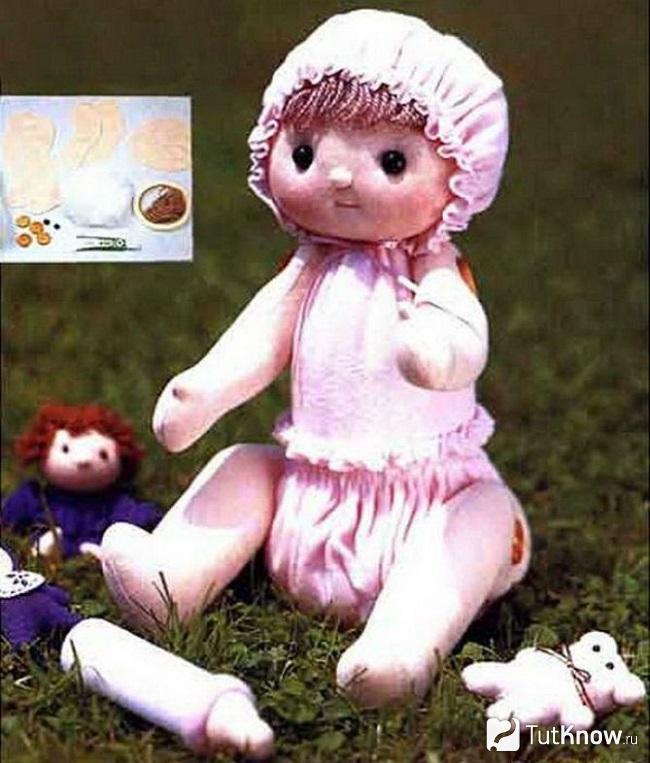Кукла из пластиковых бутылок