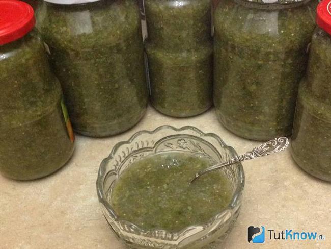 Варенье из фейхоа с грецкими орехами