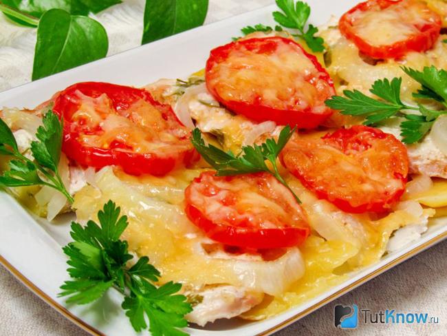Блюдо из помидоров и картошки — картошка с помидорами по-французски