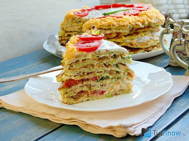 Торт из кабачков с помидорами