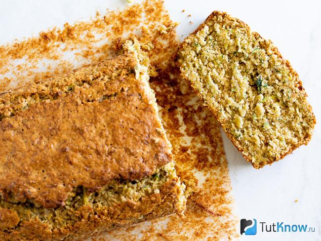 Кабачковый хлеб с луком и сыром в хлебопечке