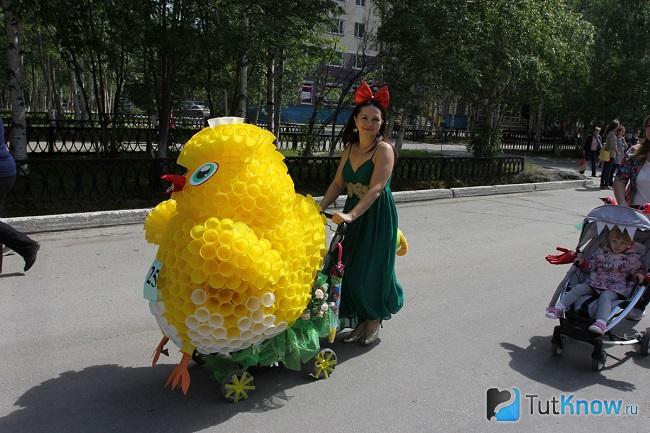 Украшаем коляску для девочки своими руками