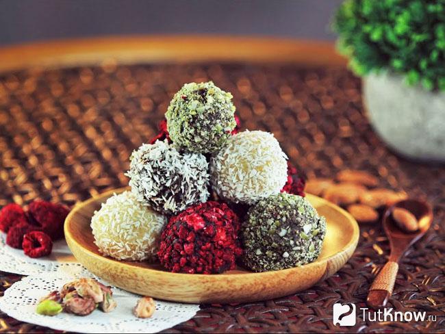 Марципановые конфеты с ромом