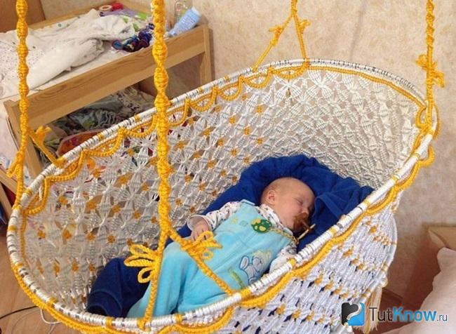 Колыбель для младенца своими руками