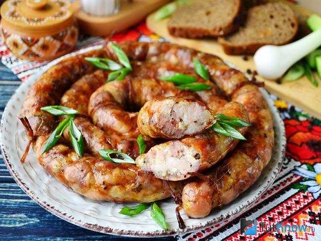 Домашняя колбаса из свинины