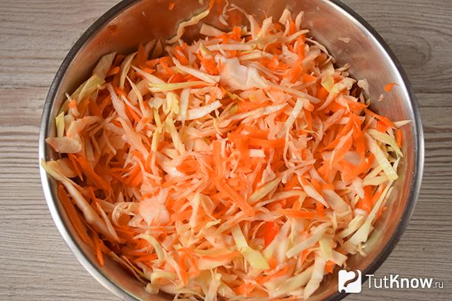 Смесь капусты, перца и морковки