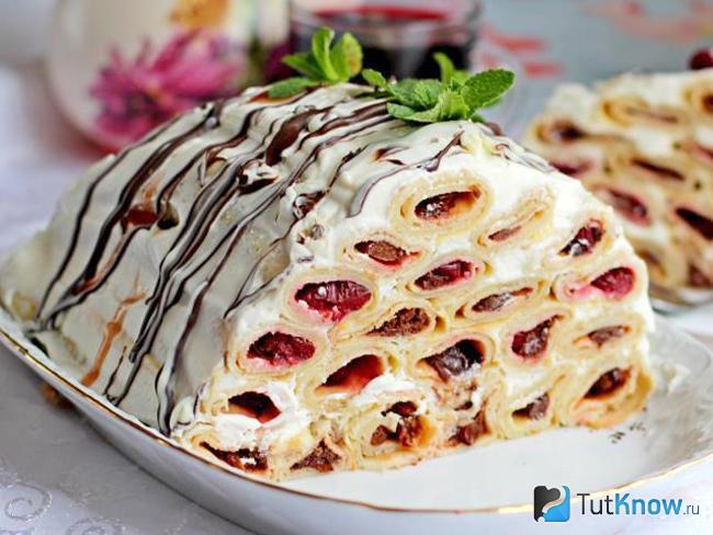 Блинный торт с творожным кремом