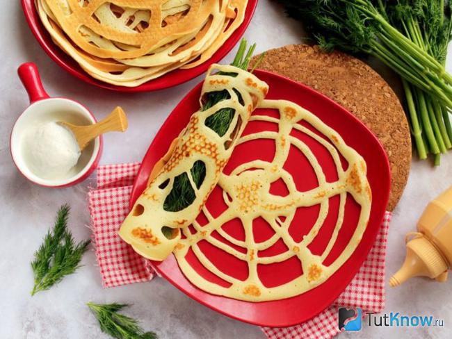 Кружевные блинчики с узорами