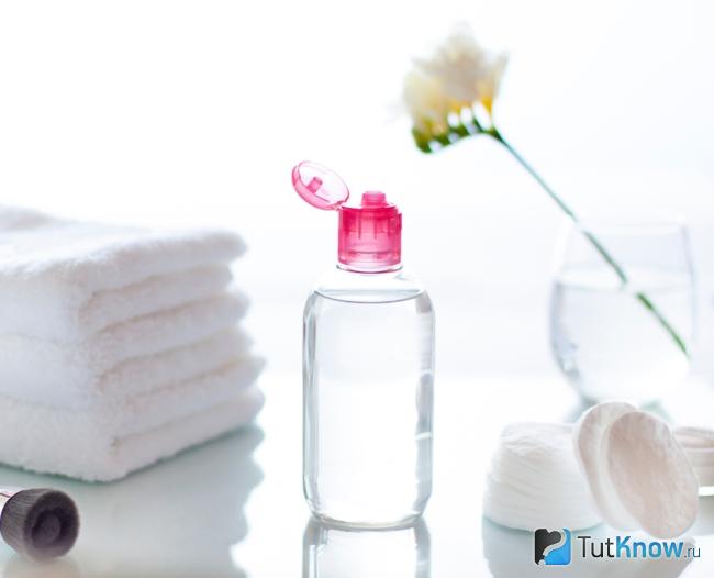 Мицеллярная вода для снятия макияжа