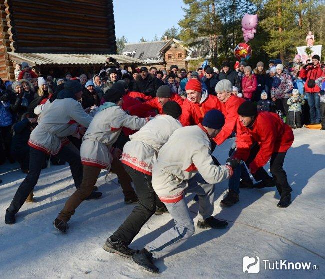 Игры на улице на Масленицу