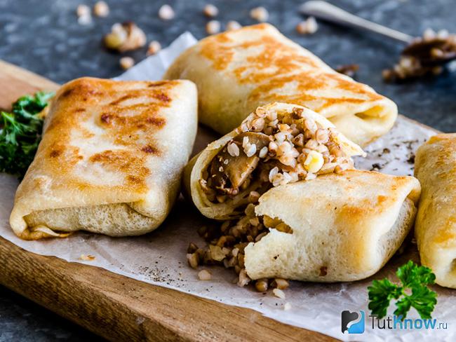Блины, фаршированные гречкой и грибами