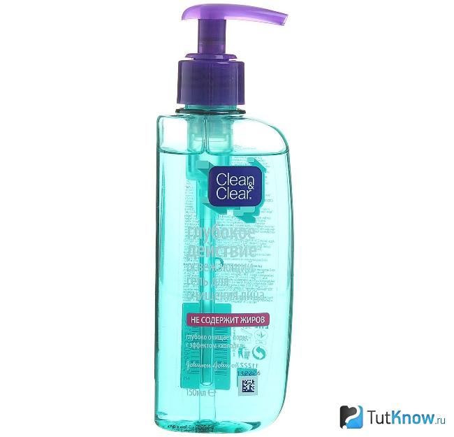 Гель с эффектом холодка Clean&Clear для умывания