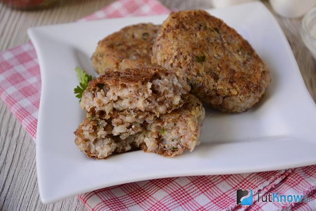 Котлеты из гречки и творога