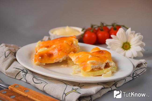 Картошка с куриным филе по-французски