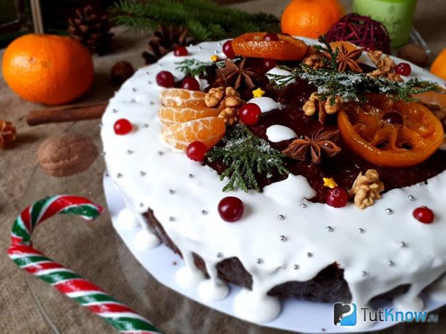Имбирный пирог с яблоками и корицей