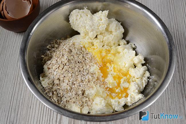 Творог с яйцом и овсянкой