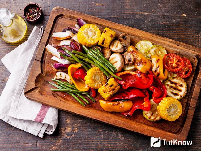 Как вкусно приготовить овощи гриль на костре