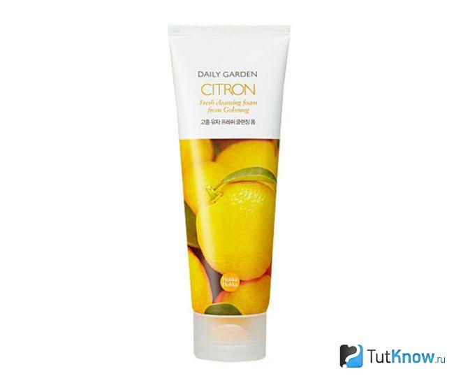 Пенка для умывания Holika Holika Daily Garden Cleansing Foam Citron