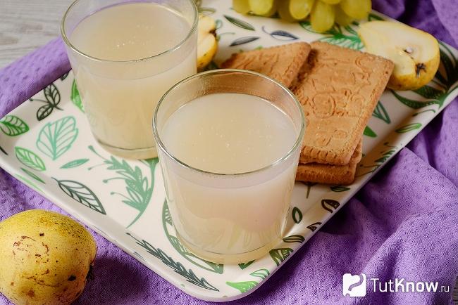 Готовый кисель из груш с кукурузным крахмалом