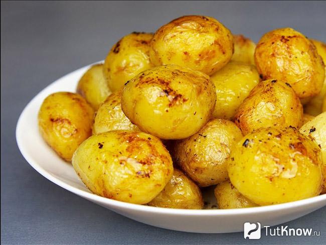 Картофель в сметане