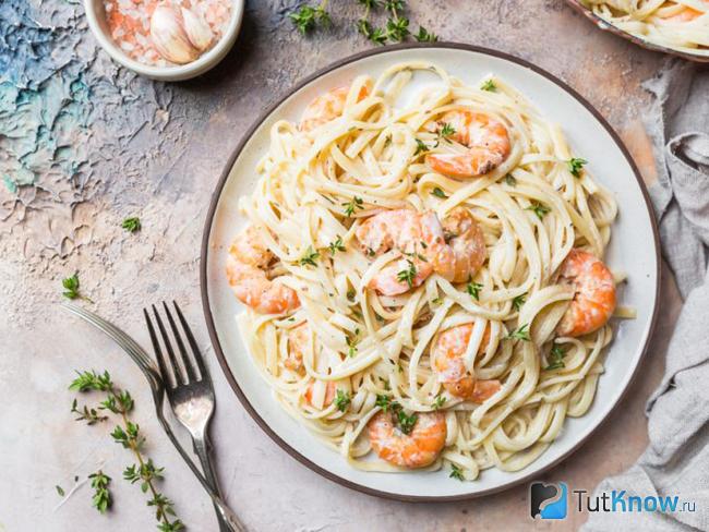 Паста с грибами и сыром