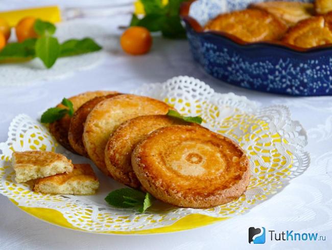 Рассыпчатое лимонное печенье Бретон