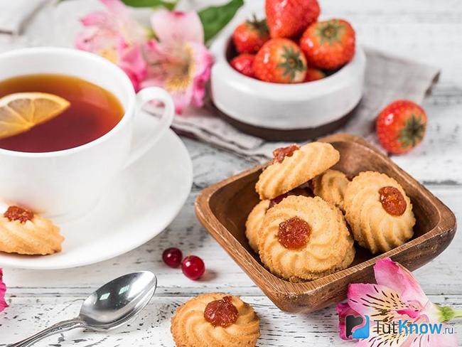 Печенье на маргарине с орехами