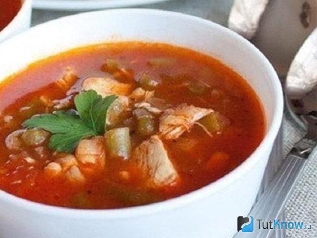 Суп с фасолью и курицей