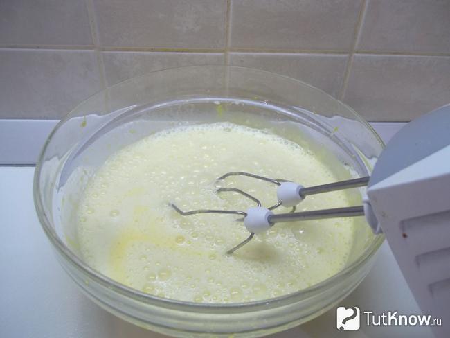 Молочная масса с молочной вымешана