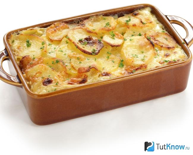 Классическая картофельная запеканка